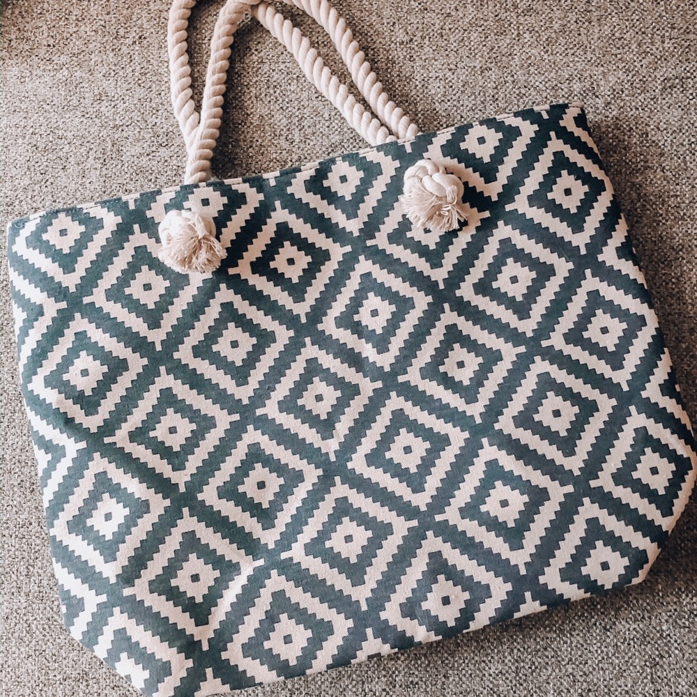 summer & rose beach tote